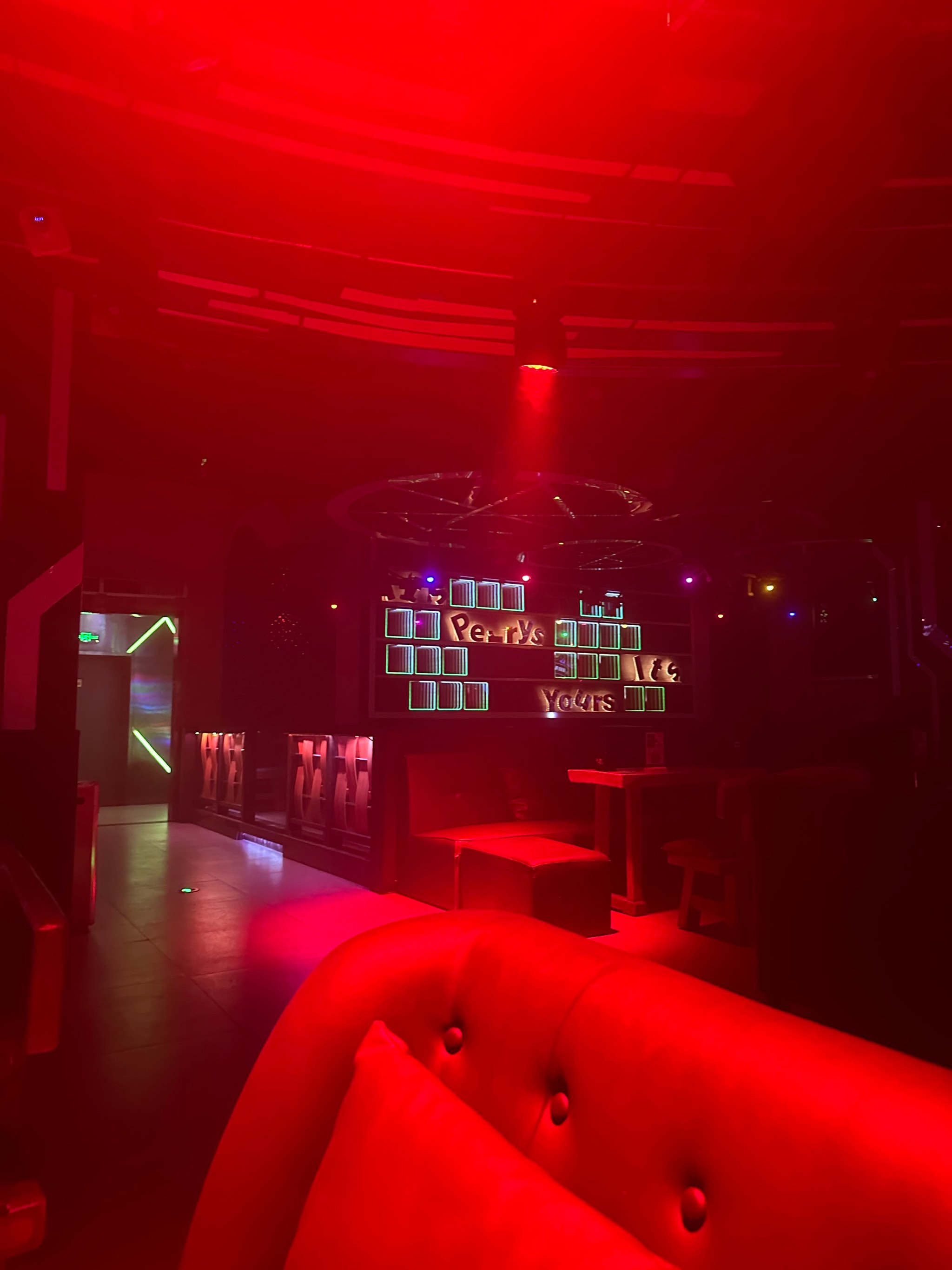 雅安商务ktv专业商务KTV团购平台-荥经县KTV团购